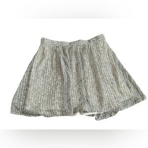 💜Old Navy Green and White Skater Skirt